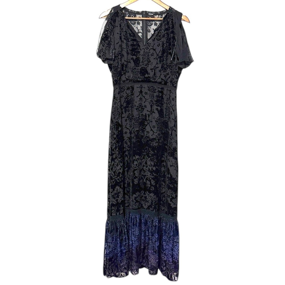 Elie Tahari Velvet Burnout Lace Sleeve Maxi Dress Lined Silk-Blend 4 WhimsiGoth